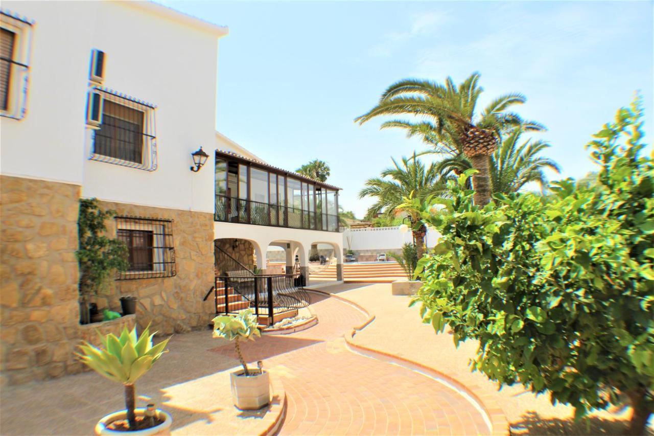Villa Costa Levante Μπένιντορμ Εξωτερικό φωτογραφία